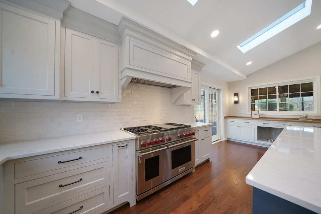 An image of a luxury kitchen